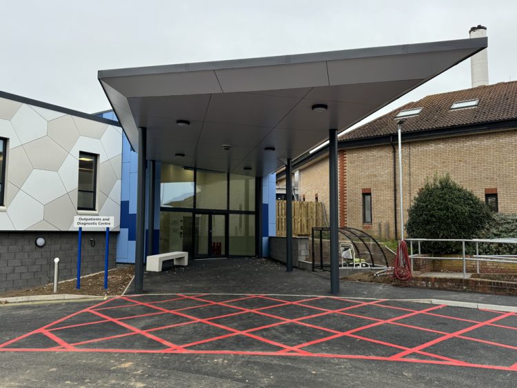 NEW COMMUNITY DIAGNOSTIC CENTRE UNVEILED AT ST MARY’S