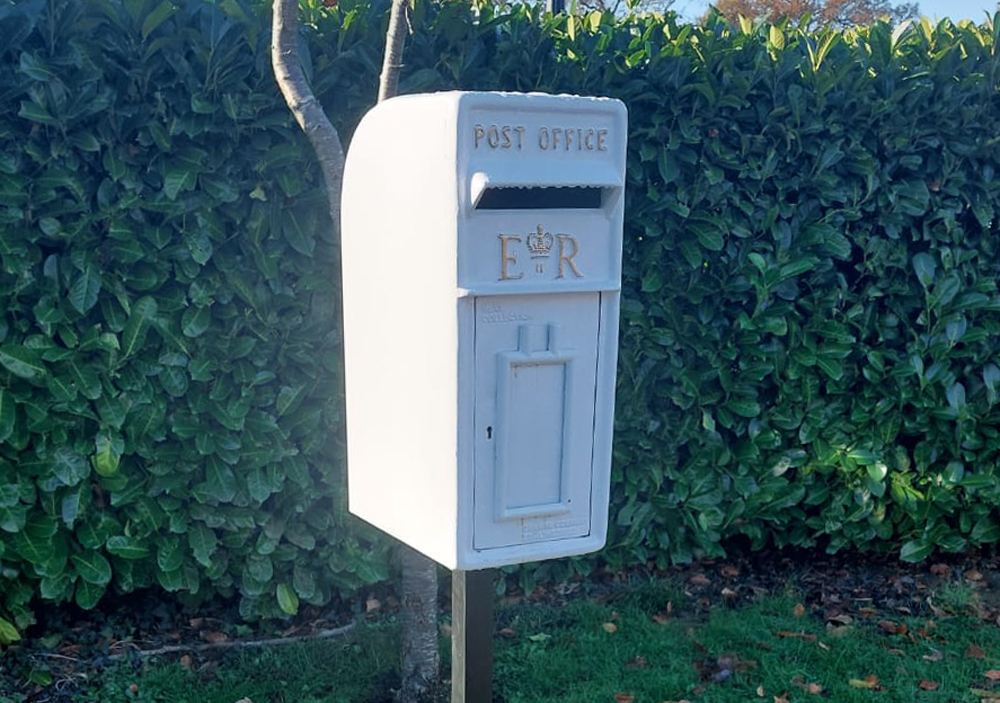 ‘LETTERS TO HEAVEN’ POST BOX INSTALLED AT ISLE OF WIGHT CREMATORIUM