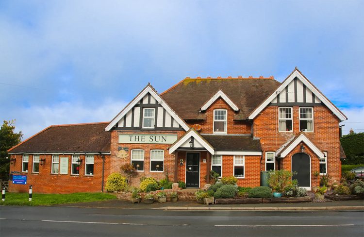 NEW LANDLORD NEEDED FOR PUB IN CALBOURNE