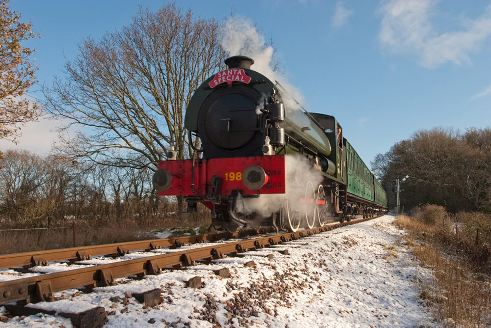 HAVENSTREET GEARING UP FOR SANTA SPECIALS WITH TICKETS NOW ON SALE!