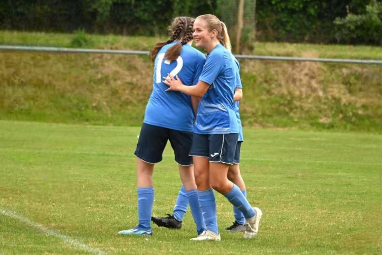 THEA BROADHEAD HAT-TRICK SEES SHANKLIN LADIES BEAT GOSPORT BOROUGH