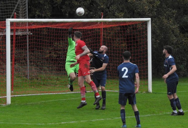 PHOTOS: W&B GO TOP OF DIVISION 1 AFTER WIN OVER BRADING