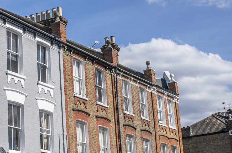 COUNCIL FAILS TO PROSECUTE ROGUE LANDLORDS DESPITE 1,100 COMPLAINTS