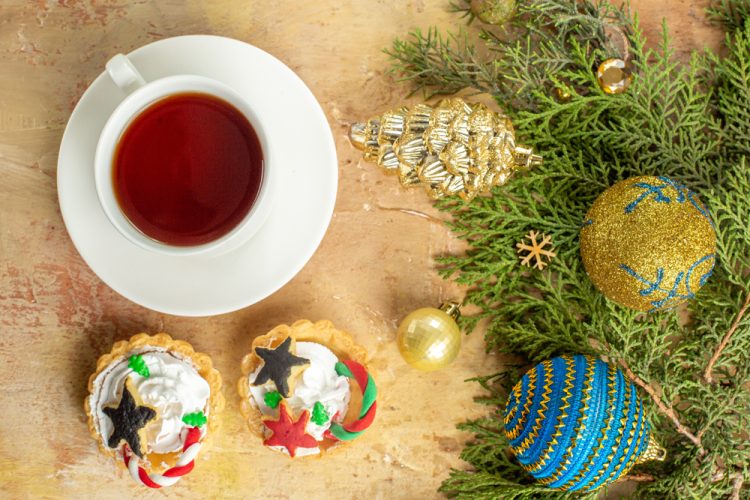 HOW TO HOST A FESTIVE AFTERNOON TEA AT HOME