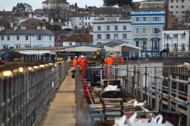 ISLAND LINE TO RUN UP RYDE PIER FROM EARLY MAY – BUT AFTER 6-DAY FULL LINE CLOSURE