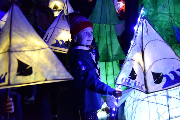 STORM DARRAGH DOESN’T DAMPEN THE SPIRIT OF RYDE’S MERRY AND BRIGHT FESTIVAL