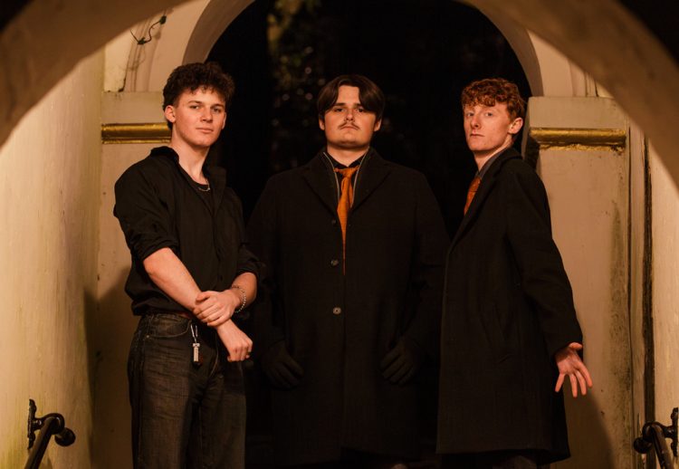 LOCAL BAND 5 DEGREES NORTH SHORTLISTED FOR PORTSMOUTH MUSIC AWARD