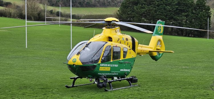UPDATED: AIR AMBULANCE SCRAMBLED TO THE SOUTH WIGHT FOLLOWING MEDICAL EMERGENCY IN VENTNOR