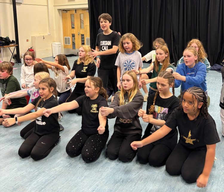 THEATRE: UP AND COMING THEATRE PRODUCTIONS ON THE ISLE OF WIGHT IN FEBRUARY