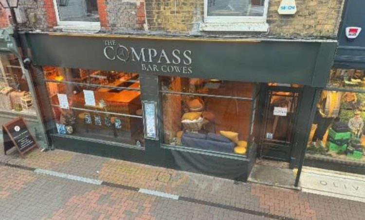 COWES COCKTAIL BAR’S BID TO DIVERSIFY TURNED DOWN BY COUNTY HALL
