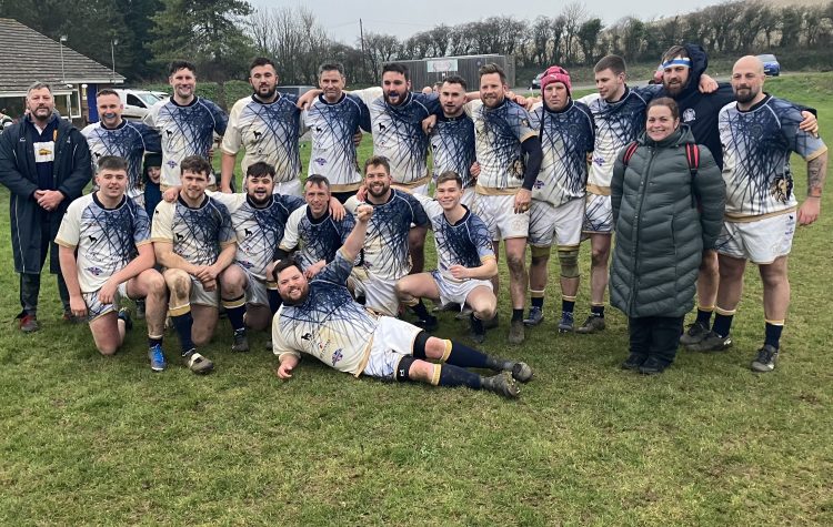 VENTNOR 2ND XV TAKE HARD-FOUGHT VICTORY OVER TOTTONIANS AT WATCOMBE BOTTOM