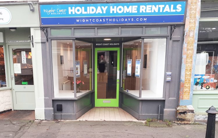 WIGHT COAST HOLIDAYS ANNOUNCES NEW HIGH STREET LOCATION IN BEMBRIDGE