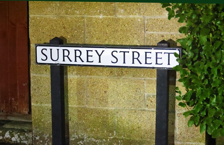 UPDATED: PENSIONER DETAINED AFTER MAN STABBED IN THE CHEST IN RYDE