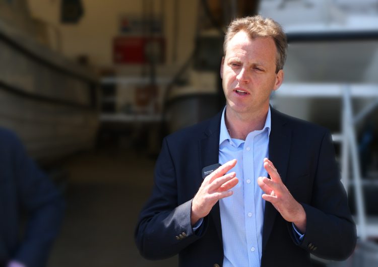 EAST WIGHT MP LAUNCHES SURVEY ON PROPOSED MAYORAL PLAN
