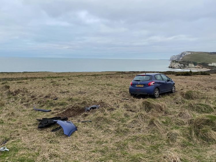 CAN’T PARK THERE MATE! FRENCH MOTOR LEFT ABANDONED OFF MILITARY ROAD