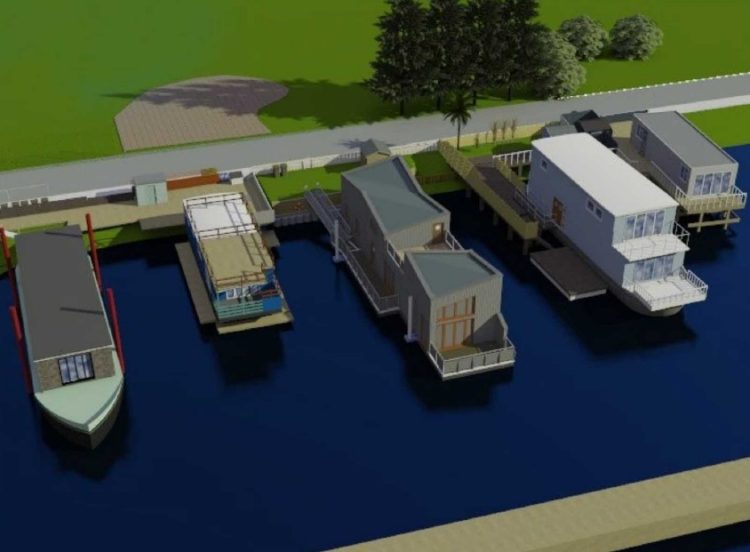 NEW HOUSEBOAT ADORNED WITH 27 SOLAR PANELS COULD BE HEADING TO BEMBRIDGE HARBOUR