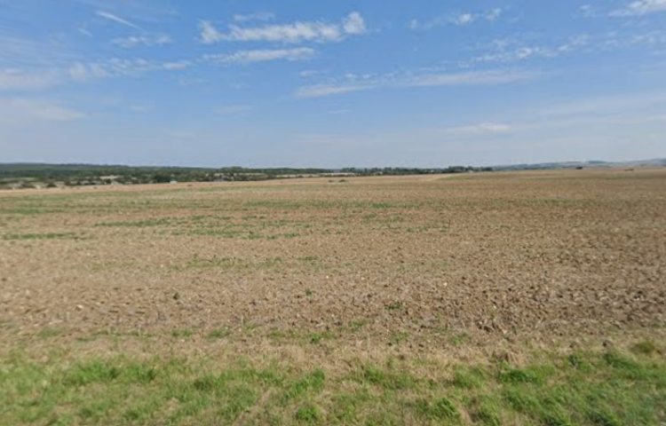 2.5KM LONG ELECTRICAL CABLE COULD BE INSTALLED UNDER ISLE OF WIGHT FARMLAND