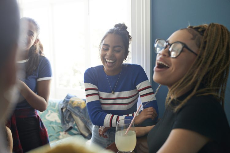 £40,000 TO SUPPORT HUNDREDS OF YOUNG ISLANDERS TO ‘MOVE ON AND THRIVE’
