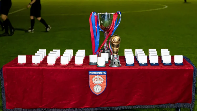 2 ISLE OF WIGHT CLUBS TO APPEAR IN HAMPSHIRE VASE SEMI FINALS TODAY