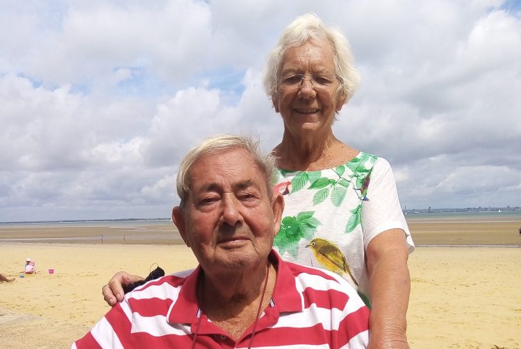 ISLE OF WIGHT COUPLE FRANCES AND DEREK TO CELEBRATE PLATINUM WEDDING ANNIVERSARY