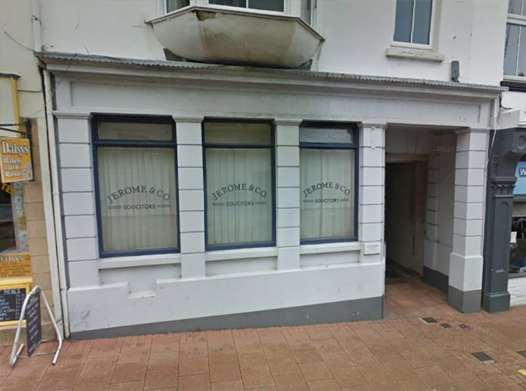 2-BED APARTMENT COULD BE CREATED BEHIND NEW LAUNDRETTE