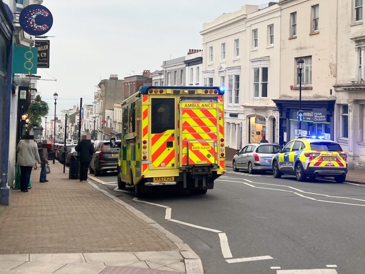 UPDATED: MEDICAL EMERGENCY AT TOWN CENTRE PUB SEES AIR AMBULANCE SCRAMBLED