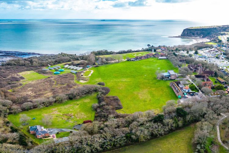FORMER BEMBRIDGE SCHOOL AND KINGSWOOD ACTIVITY CENTRE UP FOR SALE