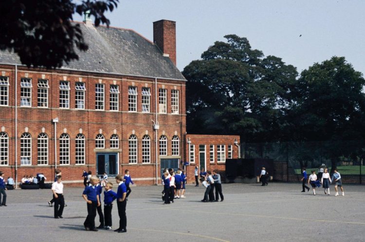 ISLE OF WIGHT MIDDLE SCHOOLS: NODEHILL – A THRIVING SCHOOL ABOLISHED BY 2011 EDUCATION REFORMS