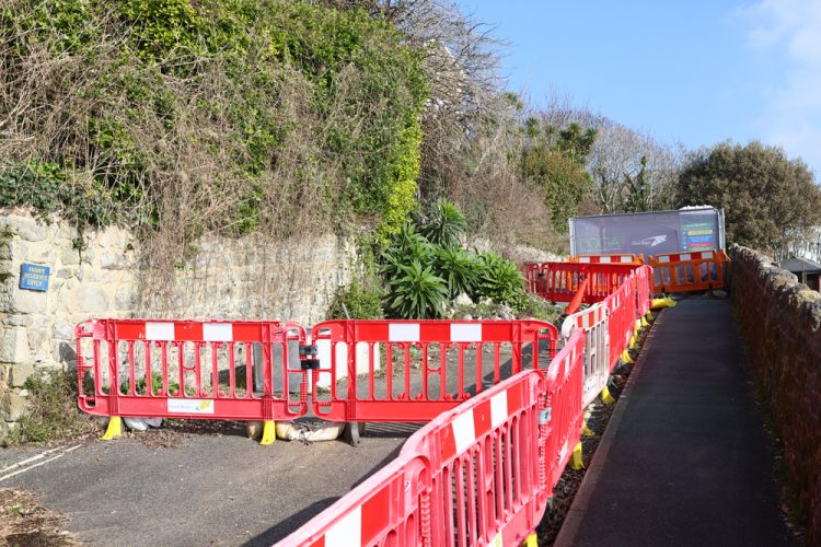 PEOPLE POWER! FED UP RESIDENTS TAKE ACTION TO REOPEN VENTNOR’S BATH ROAD
