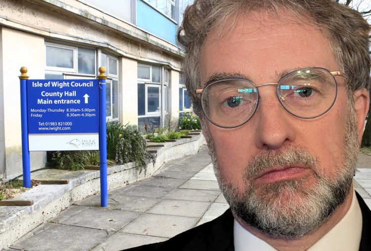 EDUCATION LEAD EXPLAINS RESIGNATION MOMENTS BEFORE SCHOOL CLOSURE MEETING
