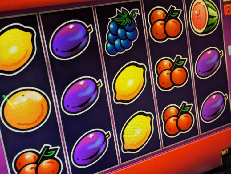 EXPLORING THE HISTORY OF ONLINE SLOTS