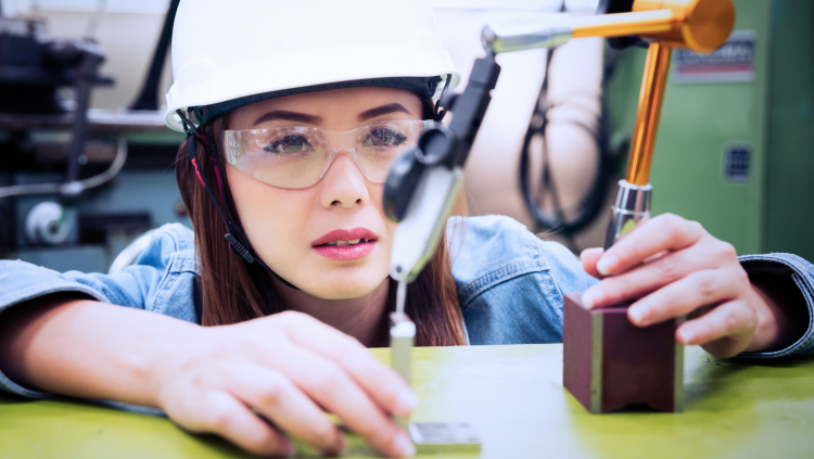 EXPLORE COURSES AND CAREERS AT ISLE OF WIGHT COLLEGE OPEN EVENING THIS THURSDAY