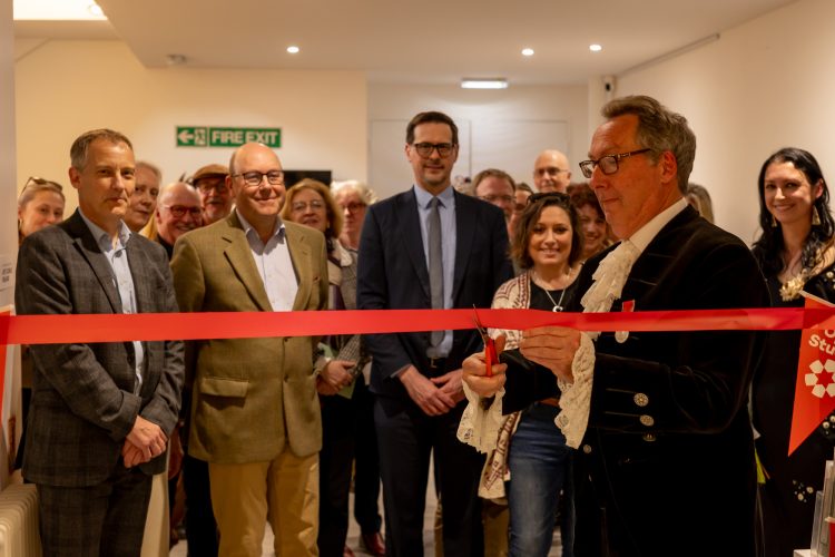 ISLE OF WIGHT OPEN STUDIOS 2025 LAUNCHES WITH SHOWCASE AT QUAY ARTS