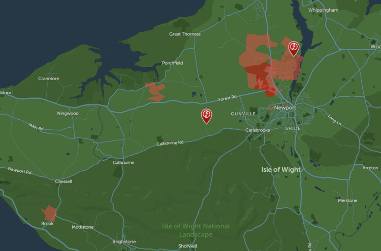 ISLE OF WIGHT PROPERTIES IN DARKNESS AS POWERCUT AFFECTS OVER 800 CUSTOMERS