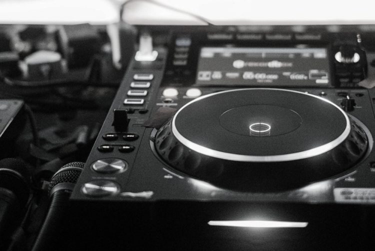 SUNSET SESSIONS LAUNCHES COMPETITION TO FIND NEXT TOP DJ TALENT