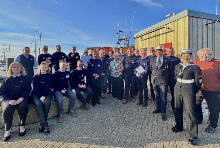 YARMOUTH RNLI CREW RECOGNISED BY THE KING WITH CORONATION MEDALS