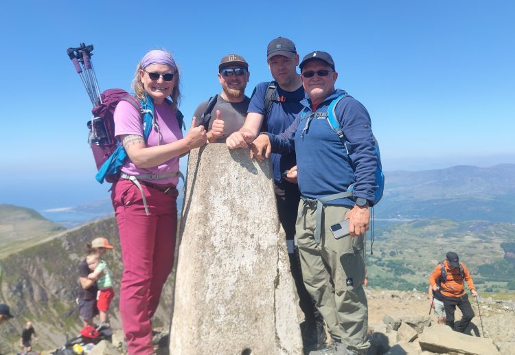 FROM SNOWDON TO PEN Y FAN – SOUTHERN VECTIS DRIVERS COMPLETE WELSH 3 PEAKS FOR VETERANS