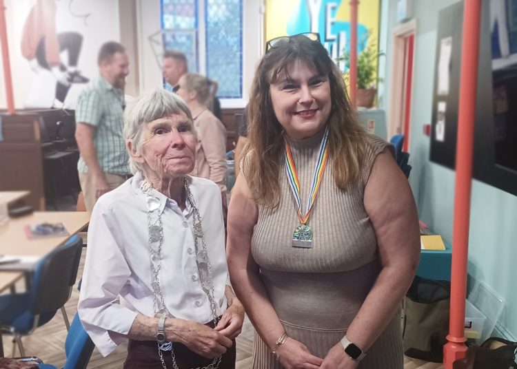 MAYORAL HANDOVER IN RYDE AS DIANA CONYERS TAKES THE CHAIN