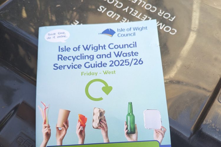 WASTE COLLECTION CALENDAR BLUNDER CONFIRMED – HOUSEHOLDS NEED TO REQUEST NEW BOOKLET