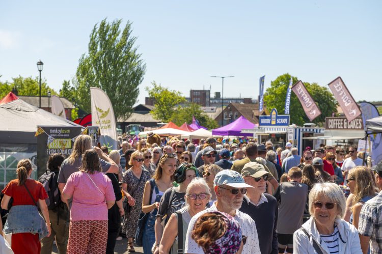 RIVERFEST 2025 BRINGS COMMUNITY SPIRIT AND CELEBRATION TO NEWPORT QUAY