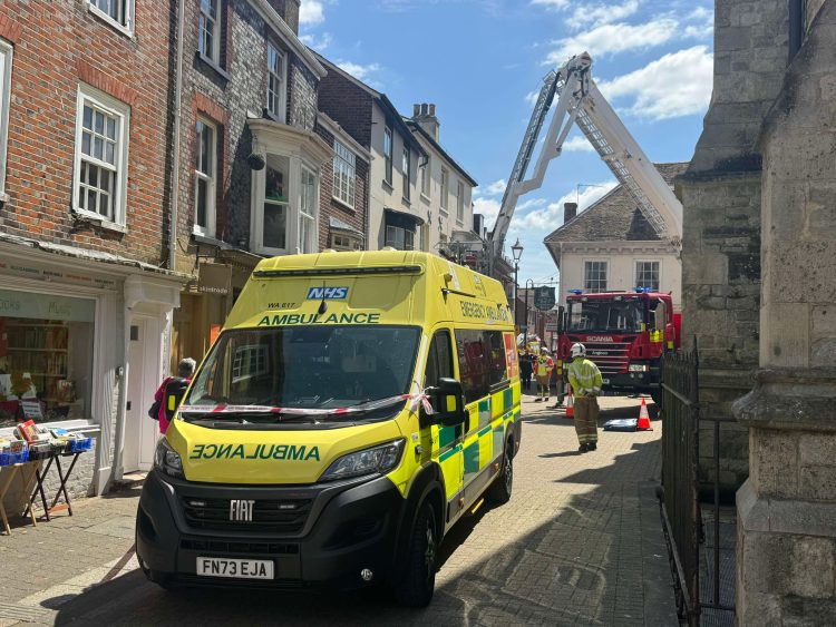 UPDATED: TOWN CENTRE CORDONED OFF AS POORLY PATIENT REMOVED FROM TOP FLOOR WINDOW