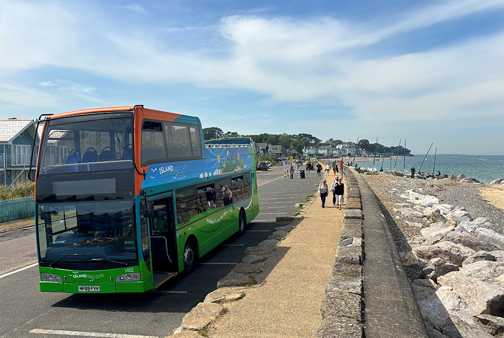 SOUTHERN VECTIS UNVEILS BRAND NEW BREEZER SERVICE TO SHOWCASE ISLAND COASTLINE