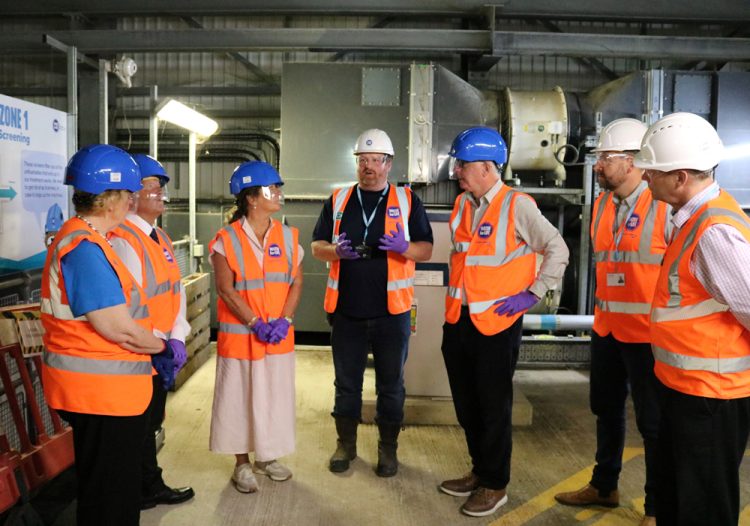 INDEPENDENT CUSTOMER SCRUTINY COMMITTEE TO HOLD SOUTHERN WATER TO ACCOUNT