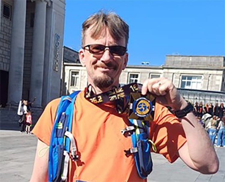IAN WALLACE RUNS FIRST MARATHON AND RAISES £800 FOR ISLE OF WIGHT SEA POOL PROJECT