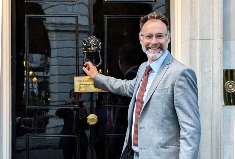 WEST MP WELCOMES STRONG ECONOMIC GROWTH FIGURES AS ‘GREAT NEWS’ FOR THE ISLAND