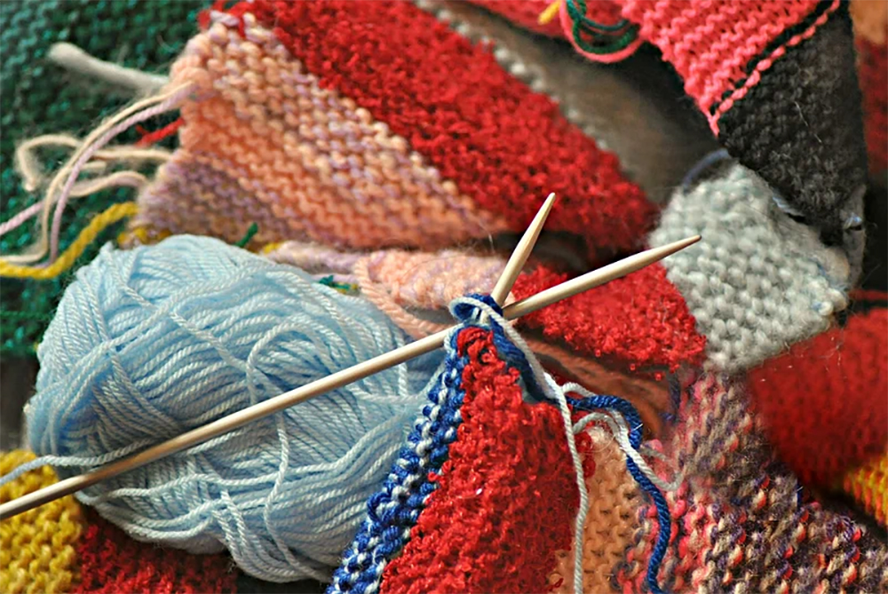 FINAL CALL FOR KNITTERS AS DEADLINE LOOMS FOR BIG KNIT CAMPAIGN