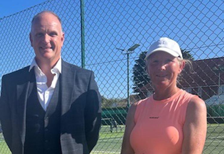 VENTNOR TENNIS COACH LINDA JONES CLAIMS VICTORY IN LTA SENIORS TOURNAMENT FINAL