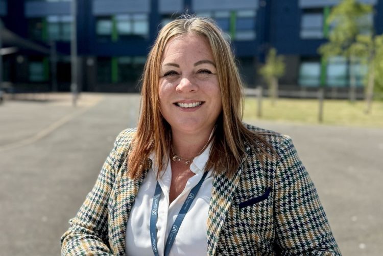 NATALIE SHEPPARD APPOINTED HEADTEACHER AT CARISBROOKE COLLEGE