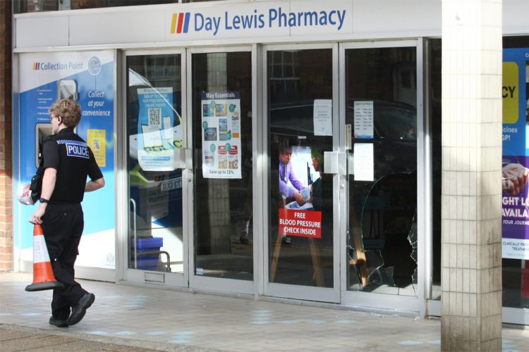 DOUBLE ARREST FOLLOWING NEWPORT PHARMACY BREAK-IN