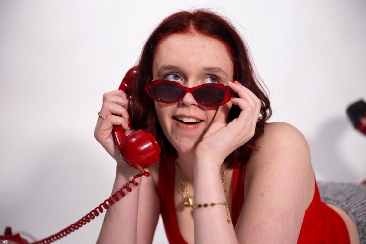 ISLE OF WIGHT ARTIST RUBY GOES COUNTRY IN LATEST SINGLE